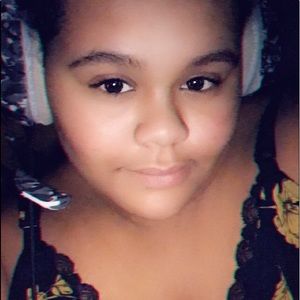 Meet your Posher, Destiny